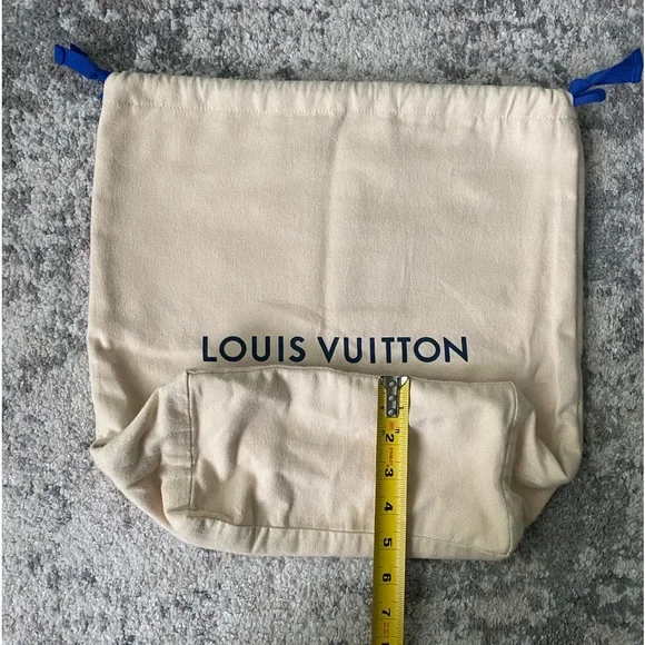 Louis Vuitton Dust Bag - Picture 5 of 7
